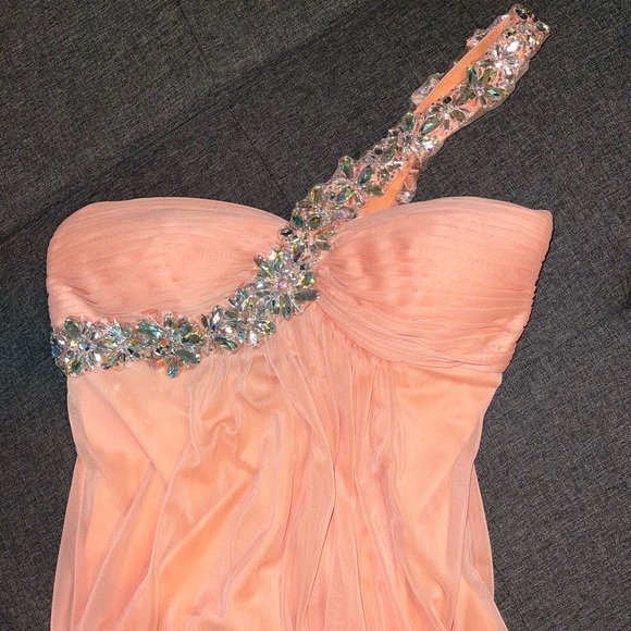 Peach Gown - Picture 11 of 12